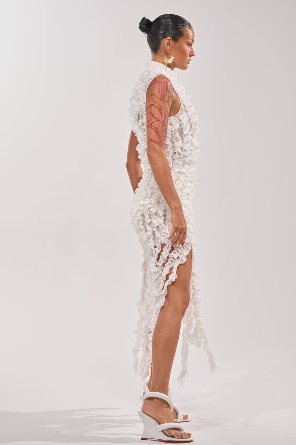 FOR THE FRILL OF IT MINI DRESS IN WHITE