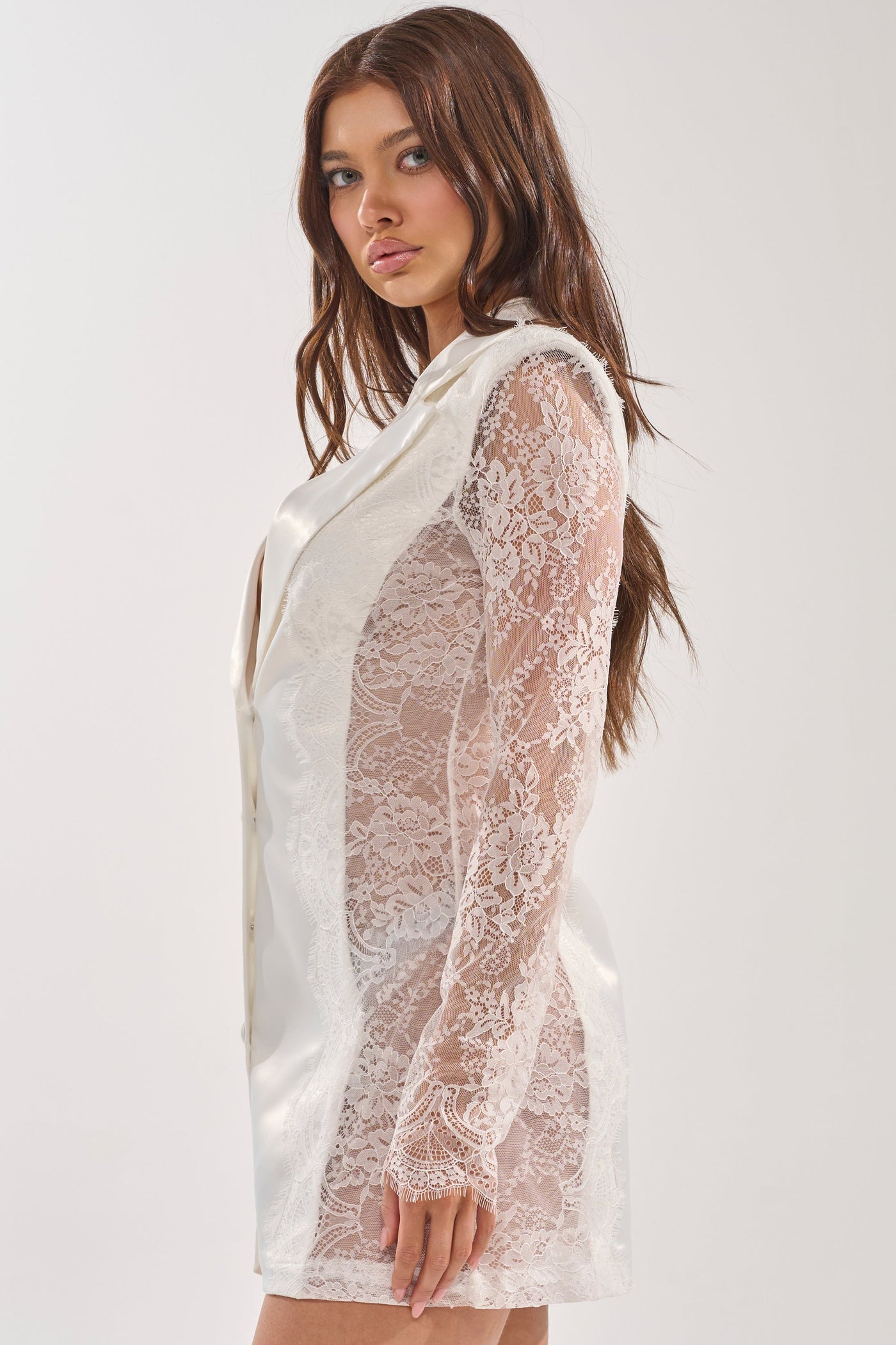 SHE MEANS BUSINESS BLAZER MINI DRESS IN WHITE