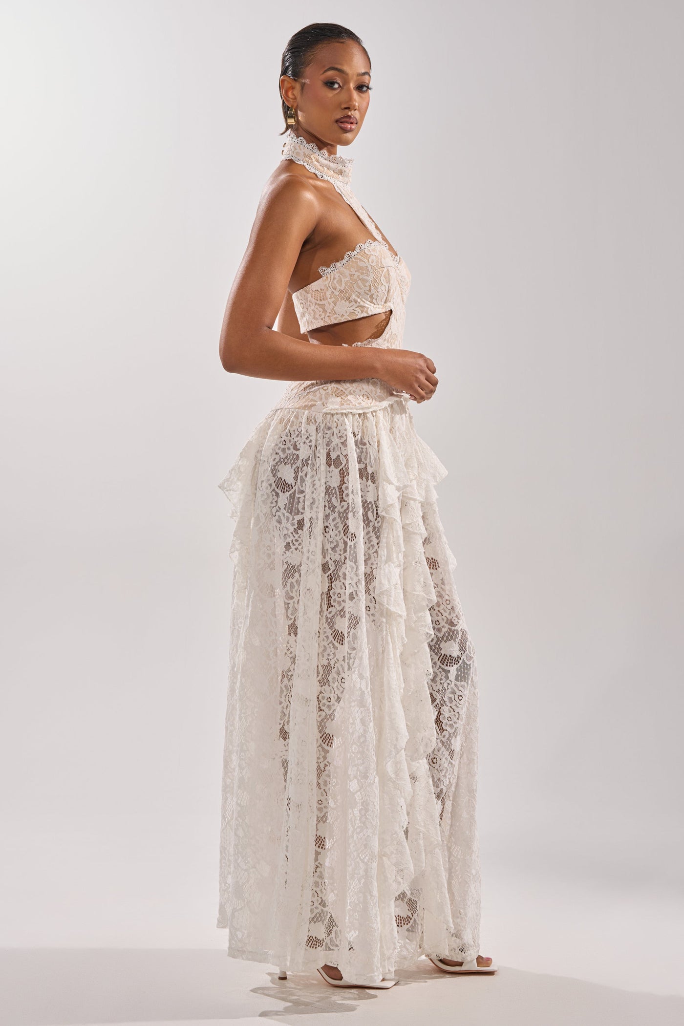 KYLA LACE MAXI DRESS