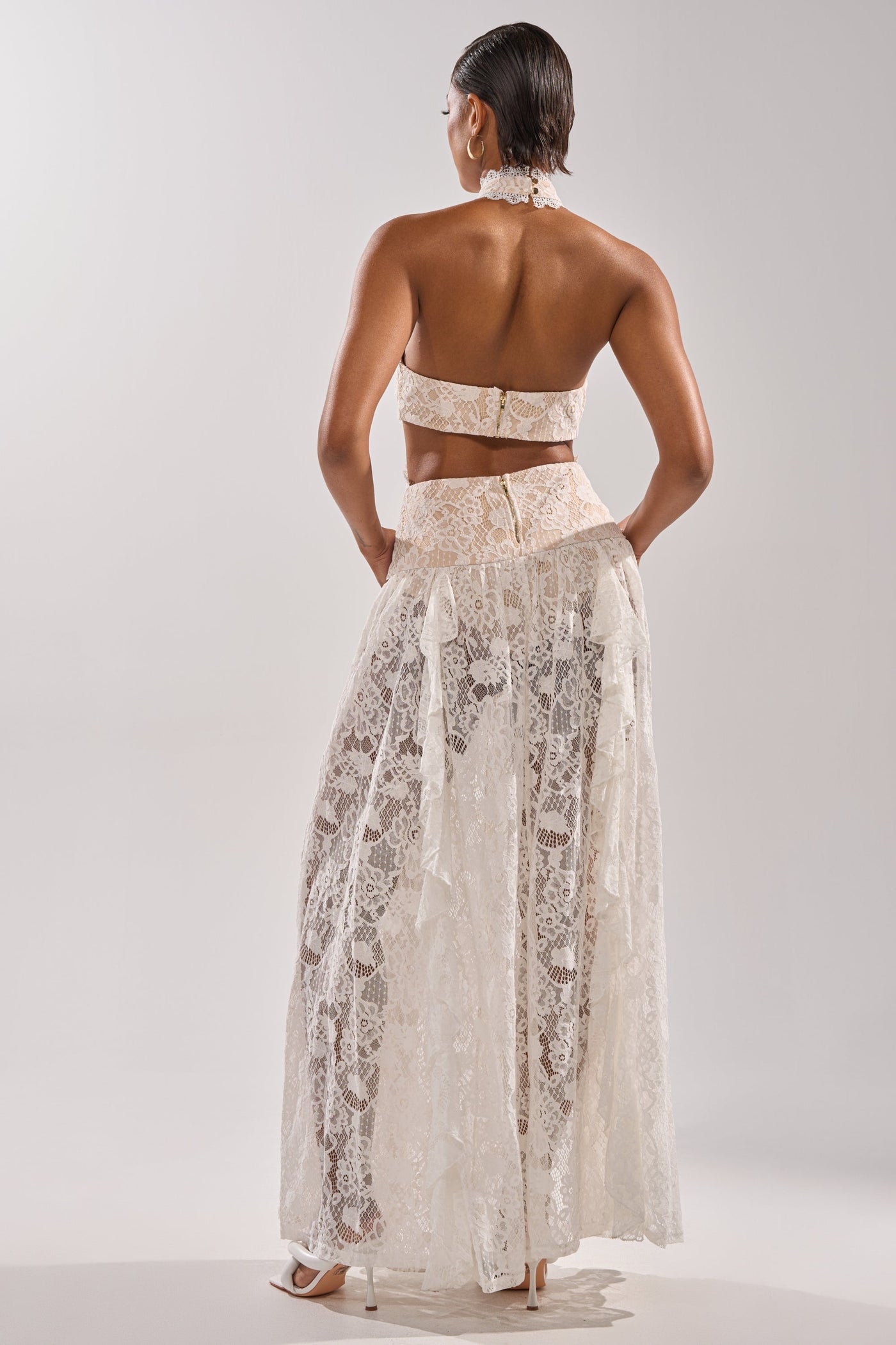 KYLA LACE MAXI DRESS