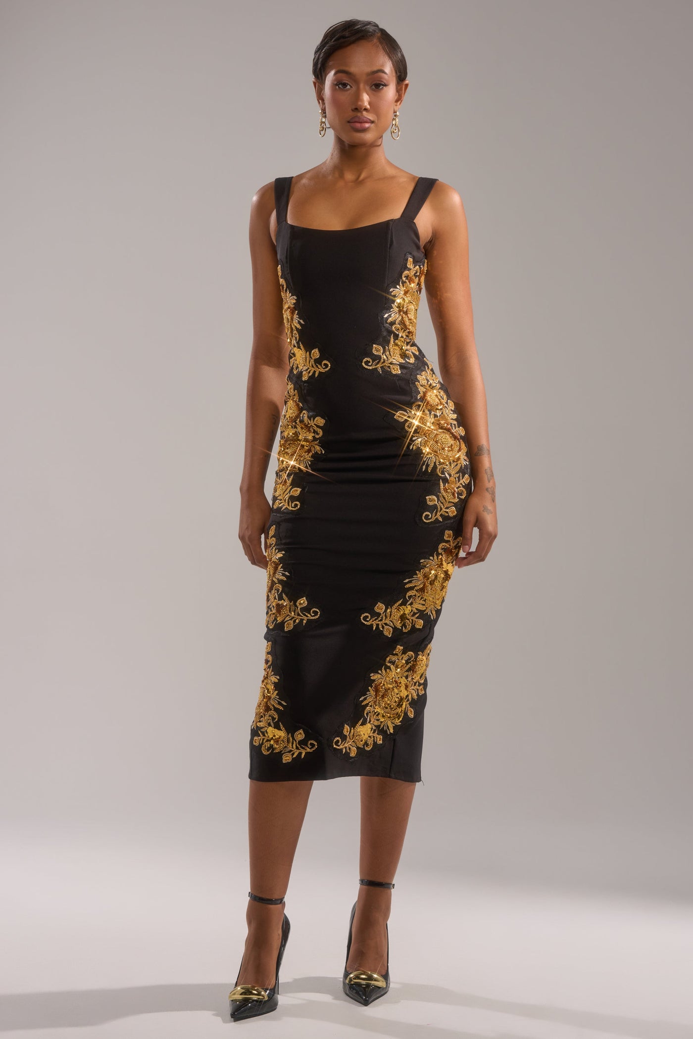 PARISIAN FLORAL EMBROIDERED MAXI DRESS
