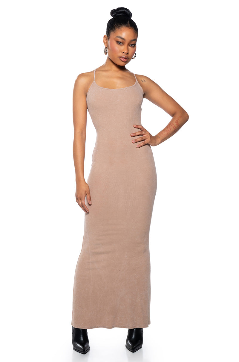 BODY TALK FITTED MAXI DRESS